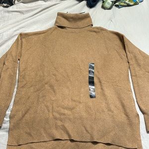 Ladies Banana Republic caramel colored turtle neck sweater